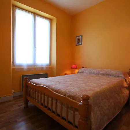Country house Familial Avec Charme D'ecole, Terrasse, Terrain Clos, Proche Gorges De La Loire Et Sites Naturels - Fr-1-582-185 *