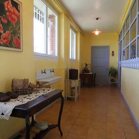 Familial Avec Charme D'ecole, Terrasse, Terrain Clos, Proche Gorges De La Loire Et Sites Naturels - Fr-1-582-185 別荘 Le Brignon